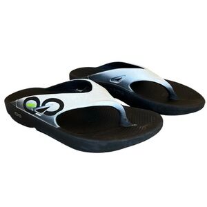 Unisex Oofos Ooriginal White & Black Toe Post  Sandal  Women's Size 11 Men's 9